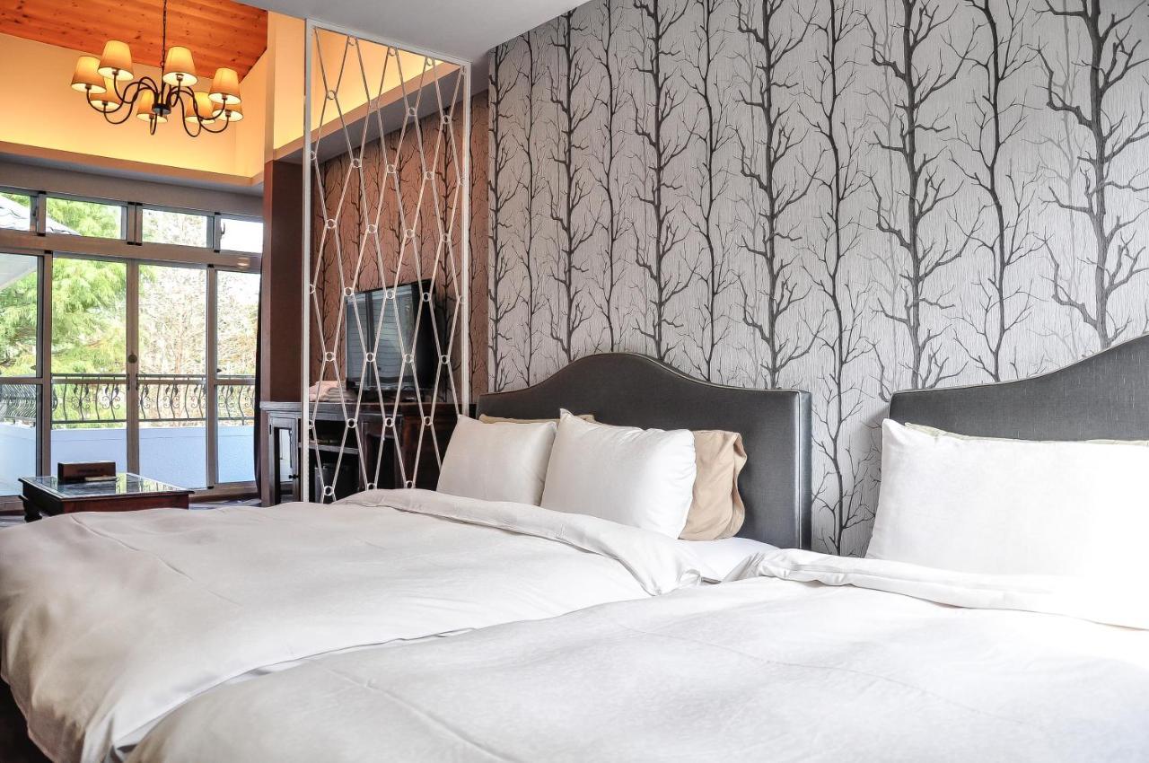 Look Bed And Breakfast Yuchi Exteriör bild