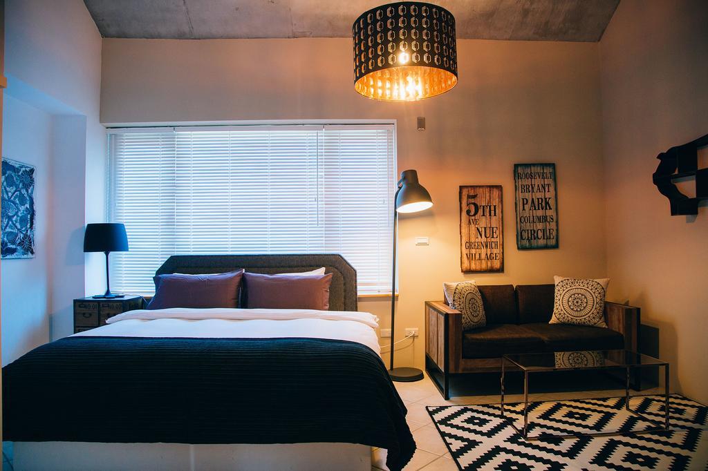 Look Bed And Breakfast Yuchi Exteriör bild